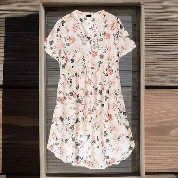 Torrid Lexie Light peach blush Pink Floral Chiffon H-Lo Babydoll Tunic Top Sz 1 - Picture 5 of 6